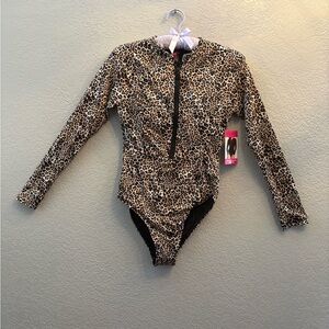 Betsey Johnson Leopard print Long-Sleeve Zip-Up Rash Guard